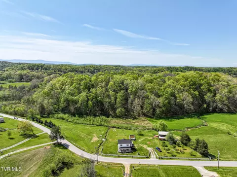 View/Area - 915 Ottway Rd Greeneville Tn 37745, Greeneville, TN 37745 photo 5 of 9