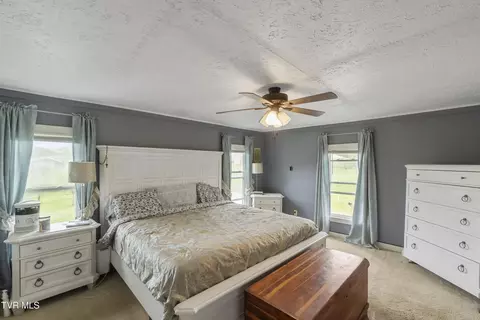Bedroom - 915 Ottway Rd Greeneville Tn 37745, Greeneville, TN 37745 photo 1 of 8