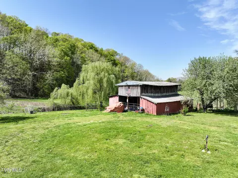 Exterior - 915 Ottway Rd Greeneville Tn 37745, Greeneville, TN 37745 photo 3 of 20