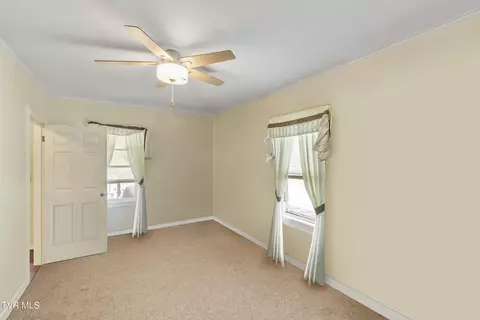 Bedroom - 915 Ottway Rd Greeneville Tn 37745, Greeneville, TN 37745 photo 6 of 8