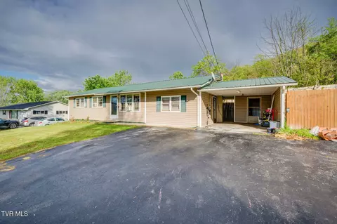 Exterior - 105 Deaton Street Erwin Tn 37650, Erwin, TN 37650 photo 1 of 6