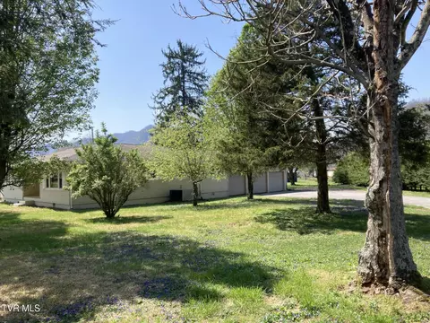 Exterior - 124 Cates Corner Road Hampton Tn 37658, Hampton, TN 37658 photo 5 of 5