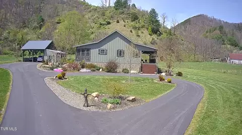 4300 Roan Creek Road Mountain City Tn 37683, Mountain City, TN 37683
