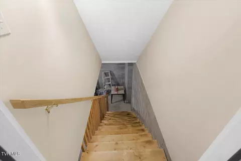 Entry Way - 529 Beaverview Drive Bristol Va 24201, Bristol, VA 24201 photo 5 of 5