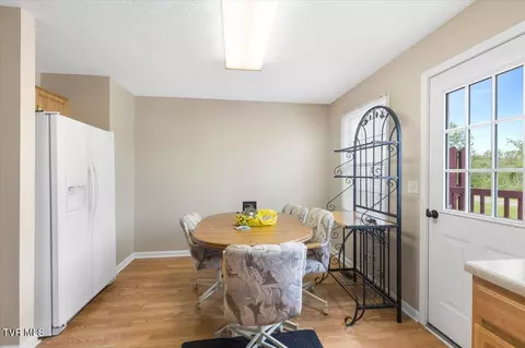 Dining - 529 Beaverview Drive Bristol Va 24201, Bristol, VA 24201 photo 1 of 2