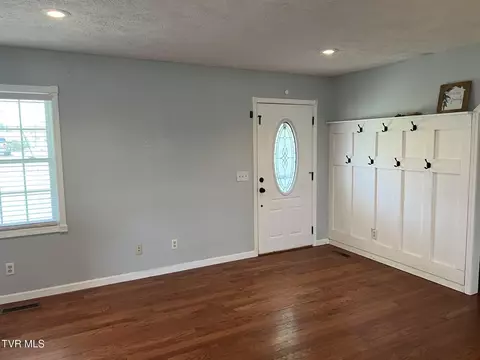 Entry Way - 9774 Shadow Brook Drive Wise Va 24293, Wise, VA 24293 photo 3 of 6