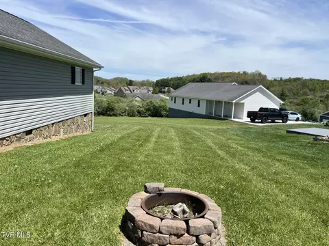 Exterior - 9774 Shadow Brook Drive Wise Va 24293, Wise, VA 24293 photo 10 of 13