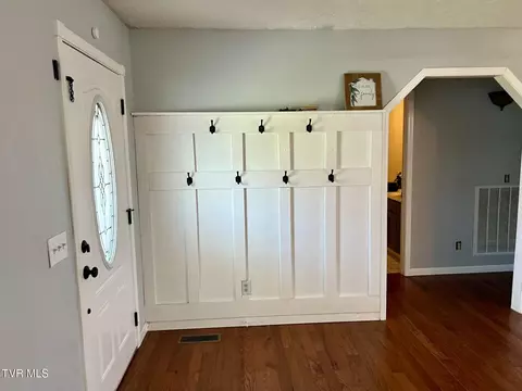 Entry Way - 9774 Shadow Brook Drive Wise Va 24293, Wise, VA 24293 photo 2 of 6