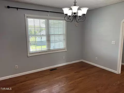 Living - 9774 Shadow Brook Drive Wise Va 24293, Wise, VA 24293 photo 1 of 3