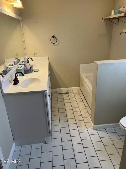 Bath - 9774 Shadow Brook Drive Wise Va 24293, Wise, VA 24293 photo 1 of 7