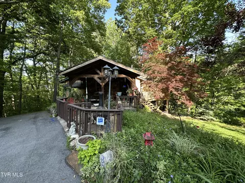 965 Mountain Trail Drive Newport Tn 37821, Newport, TN 37821