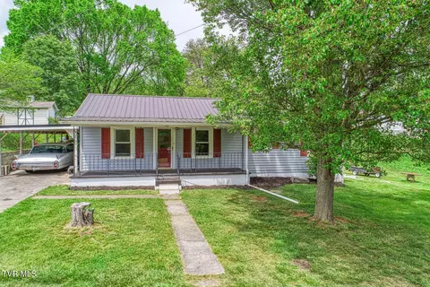 130 Pine Street Surgoinsville Tn 37873, Surgoinsville, TN 37873