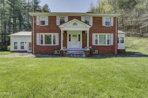 1290 Mott Branch Road Vansant Va 24656, Vansant, VA 24656