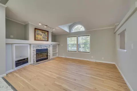 Living - 625 Arrowhead Loop Midway Tn 37809, Midway, TN 37809 photo 5 of 8
