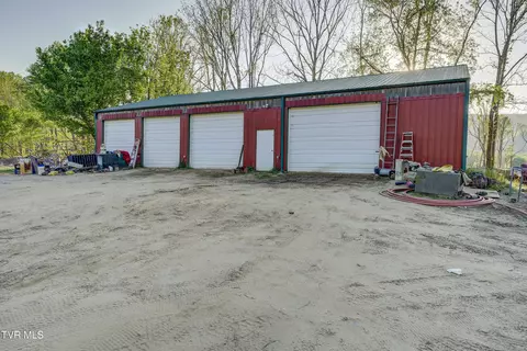 Exterior - 701 Bailey Lane Erwin Tn 37650, Erwin, TN 37650 photo 18 of 28