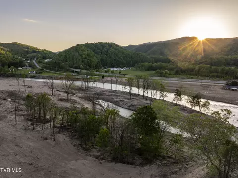 View/Area - 701 Bailey Lane Erwin Tn 37650, Erwin, TN 37650 photo 3 of 11