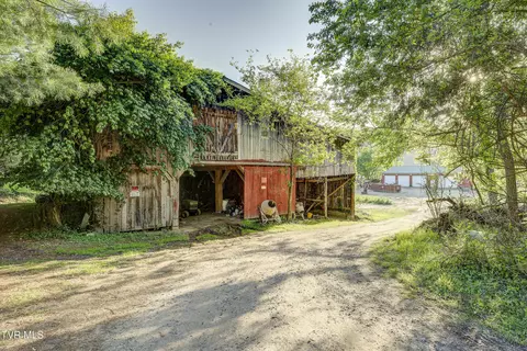 Exterior - 701 Bailey Lane Erwin Tn 37650, Erwin, TN 37650 photo 14 of 28