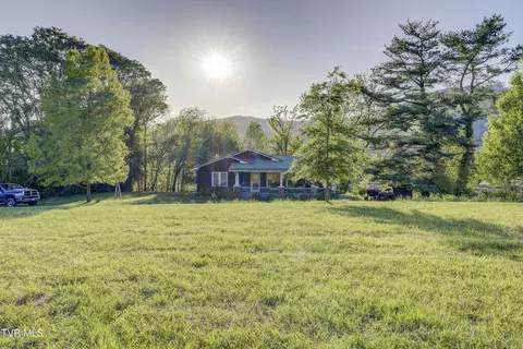 Exterior - 701 Bailey Lane Erwin Tn 37650, Erwin, TN 37650 photo 12 of 28
