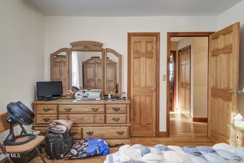 Bedroom - 701 Bailey Lane Erwin Tn 37650, Erwin, TN 37650 photo 2 of 5