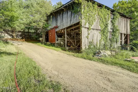Exterior - 701 Bailey Lane Erwin Tn 37650, Erwin, TN 37650 photo 16 of 28