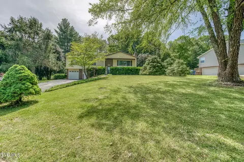 1207 Kevin Lane Greeneville Tn 37745, Greeneville, TN 37745