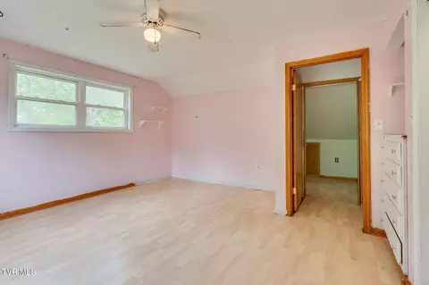 Bedroom - 357 Webb Road Piney Flats Tn 37686, Piney Flats, TN 37686 photo 4 of 8