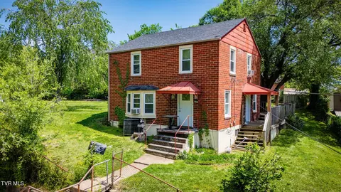 1689 Jefferson Avenue Kingsport Tn 37664, Kingsport, TN 37664