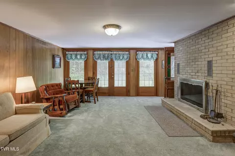 Living - 600 Valley Avenue Erwin Tn 37650, Erwin, TN 37650 photo 6 of 6