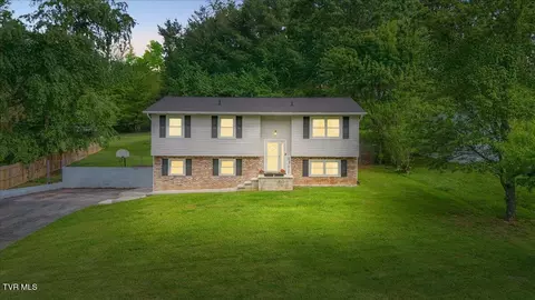 282 Big Springs Road Elizabethton Tn 37643, Elizabethton, TN 37643