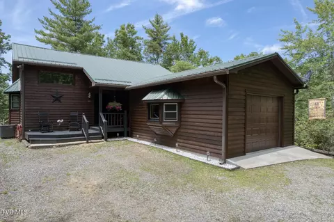 140 Apache Trail Mountain City Tn 37683, Mountain City, TN 37683