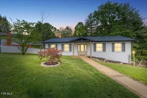 8 Brooklawn Court Johnson City Tn 37604, Johnson City, TN 37604