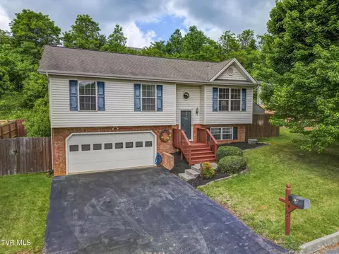 1297 Meadow Creek Lane Jonesborough Tn 37659, Jonesborough, TN 37659