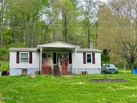 1215 W Bear Wallow Road Castlewood Va 24224, Castlewood, VA 24224