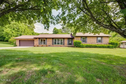 129 Pinecrest Road Kingsport Tn 37660, Kingsport, TN 37660