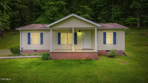 118 Berry Hill Road Elizabethton Tn 37643, Elizabethton, TN 37643