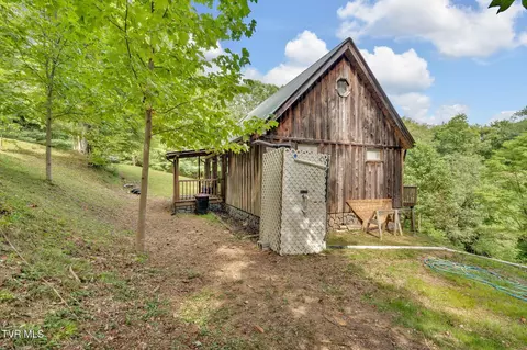 Exterior - 4331 Sentry Road Big Stone Gap Va 24219, Big Stone Gap, VA 24219 photo 2 of 3