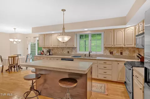 588 Spring Valley Road Bristol Va 24201, Bristol, VA 24201 photo 30