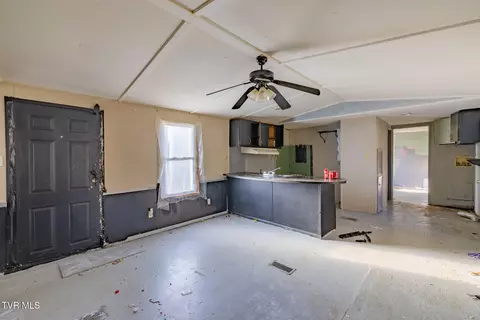 Living - 213 Fox Road Chuckey Tn 37641, Chuckey, TN 37641 photo 1 of 1