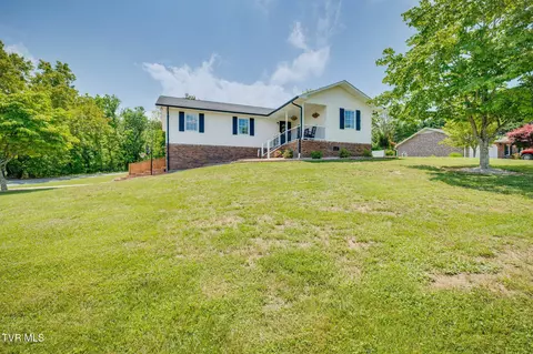 237 Charlie Avenue Piney Flats Tn 37686, Piney Flats, TN 37686
