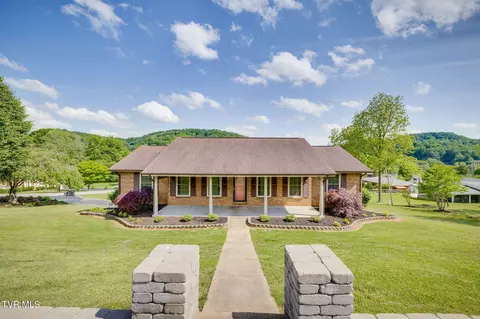 1408 Chamber Street Rogersville Tn 37857, Rogersville, TN 37857