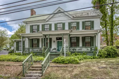 210 NE Valley Street Abingdon Va 24210, Abingdon, VA 24210