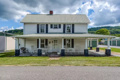 115 E Creepers Way Damascus Va 24236, Damascus, VA 24236