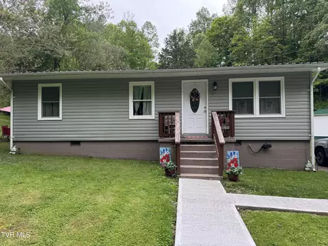 2209 Carter Street Big Stone Gap Va 24219, Big Stone Gap, VA 24219