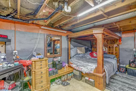 Bedroom - 135 Abc Road Limestone Tn 37681, Limestone, TN 37681 photo 13 of 21