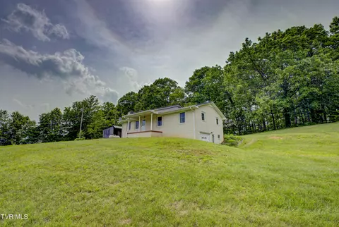 Exterior - 135 Abc Road Limestone Tn 37681, Limestone, TN 37681 photo 5 of 19