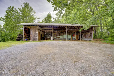 Exterior - 135 Abc Road Limestone Tn 37681, Limestone, TN 37681 photo 17 of 19