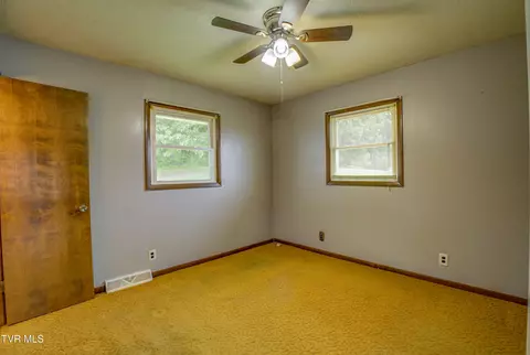 Bedroom - 135 Abc Road Limestone Tn 37681, Limestone, TN 37681 photo 18 of 21