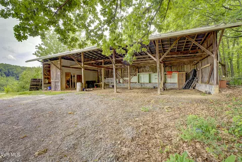 Exterior - 135 Abc Road Limestone Tn 37681, Limestone, TN 37681 photo 18 of 19