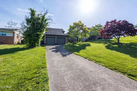 3604 Crest Road Kingsport Tn 37664, Kingsport, TN 37664