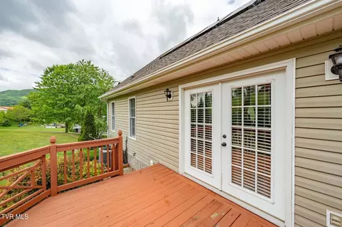 522 Crook Street Hampton Tn 37658, Hampton, TN 37658 photo 21